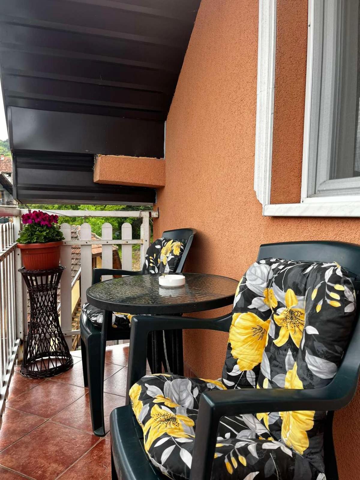 Apartmani Nikolic Višegrad Szoba fotó